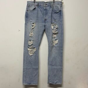 Levi’s 501 Straight Leg Distressed Men’s Jeans Light Wash Button Fly Rigid Denim
